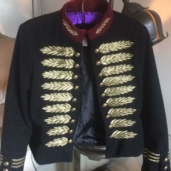 Jacket - Picture 2 of 3